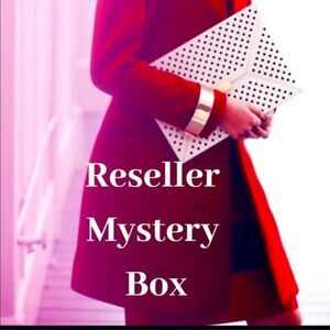 RESELLER MYSTERY BUNDLE, MEDIUM SIZED BOX, (6-8 items) ALL NWT ITEMS‎